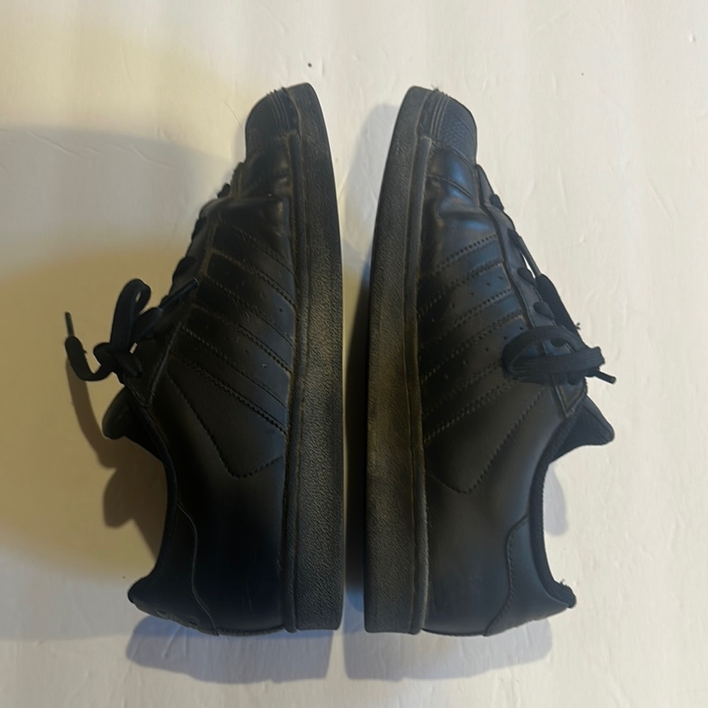 Adidas Superstar unisex Black Sneakers lace ups with side stripes size 5 1/2 - Picture 2 of 12